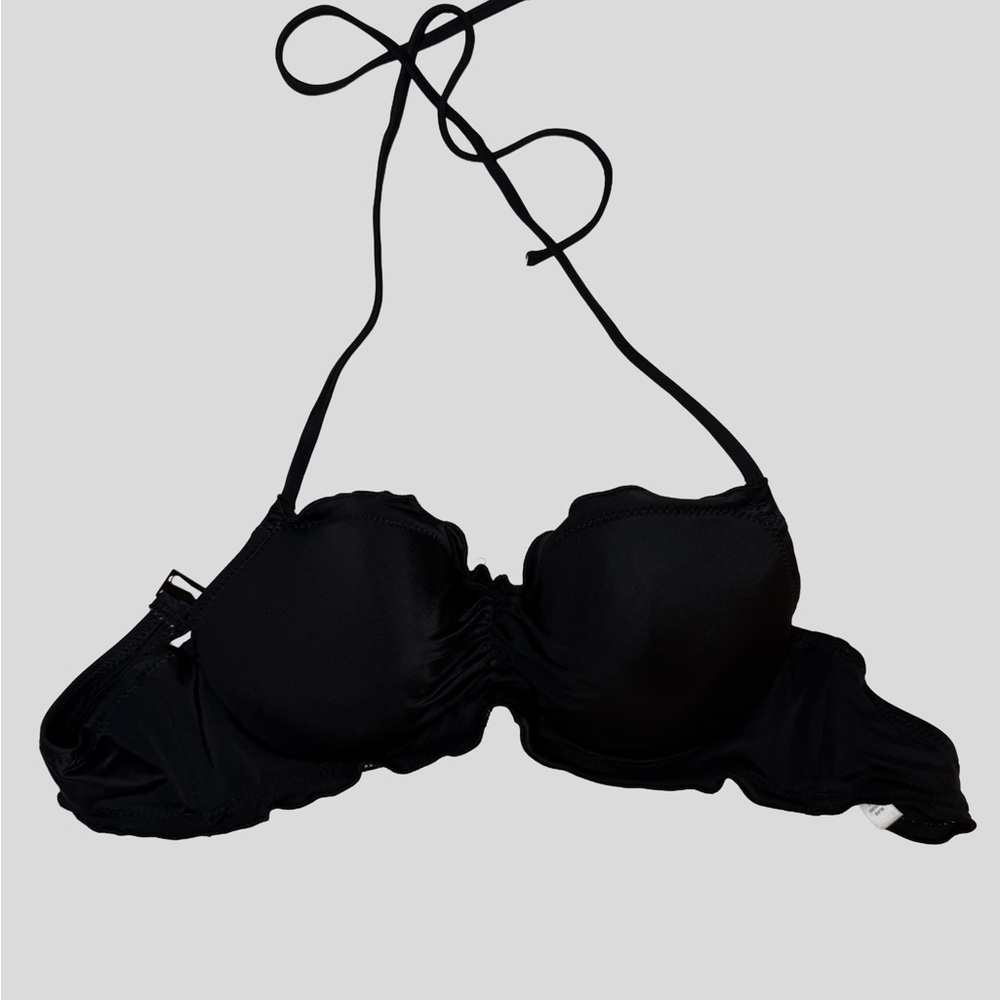 Chic Black Women's Bikini Top